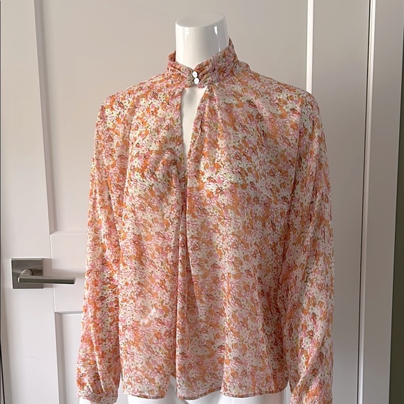 Bishop + Young Keyholes Blouse - Picture 2 of 13